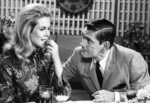 Elizabeth Montgomery & Dick York - Samantha & the first Darrin