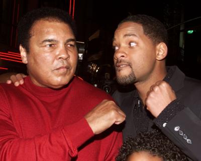 Muhammad Ali & Will Smith at the premiere of ''Ali''