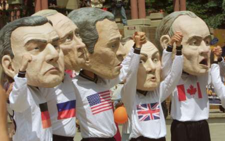 left to right are Gerhard Schroder, Germany, Vladimir Putin, Russia, George Bush, U.S., Tony Blair, Britain and Jean Chretien, Canada