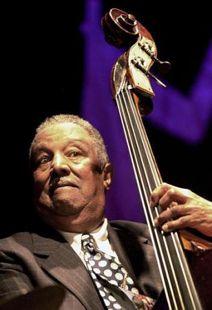 Bassist Ray Brown of the U.S. performs during the All Stars Jazz Night at the 35th Montreux Jazz Festival in Montreux, Switzerland, on July 13, 2001. Brown, who played with jazz giants such as Dizzy Gillespie, Charlie Parker and his one-time wife Ella Fitzgerald died Tuesday, July 2, 2002. He was 75. Photo by Andree-Noelle Pot