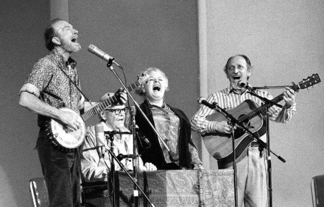 In this Nov. 28, 1980, file photo, the Weavers perform in a 25th Anniversary reunion concert at Carnegie Hall in New York. From left are: Pete Seeger, Lee Hays, Ronnie Gilbert and Fred Hellerman. Hellerman died Thursday, Sept. 1, 2016 at his home in Weston, Conn., after a lengthy illness, his son Caleb Hellerman said. He was 89. Photo byRichard Drew